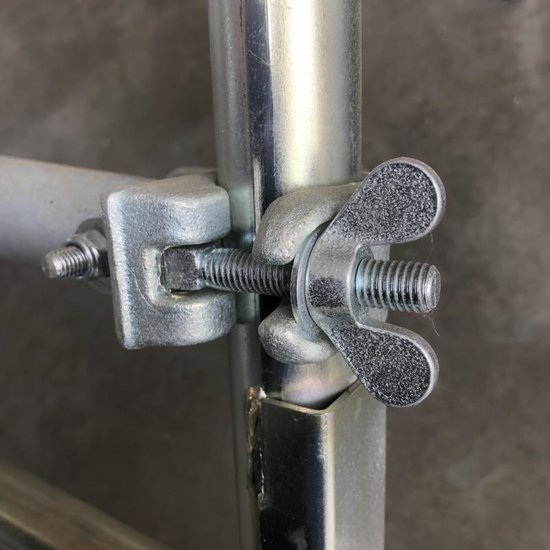 Tubesca - Comabi Comabi Apache ladder lift high head support