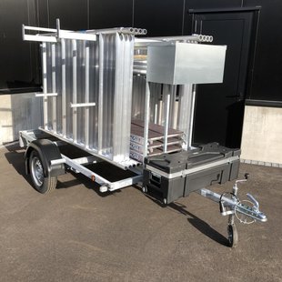 Mobile scaffold 135 x 250 x 10 m + lockable trailer