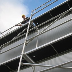 Facade scaffolding 0.75 m x 10.00 m x 6.00 m
