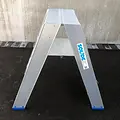 Solide Solide double-sided step ladder 2x3 tread DT3