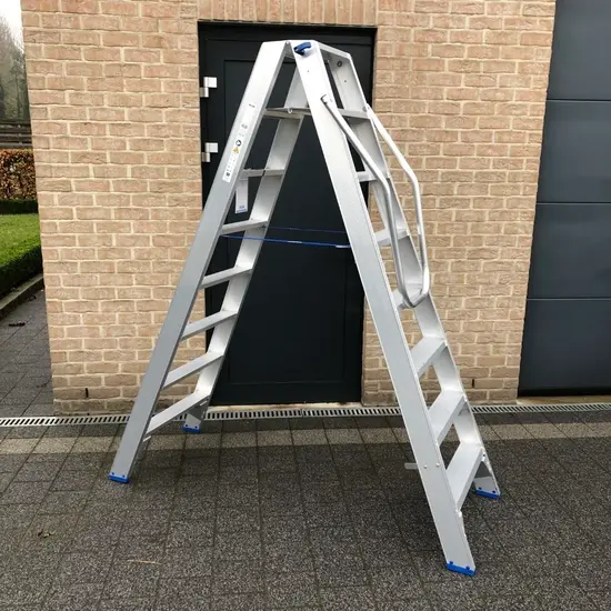 Solide Solide dubbele trapladder 2x8 treden DT8 | Professioneel