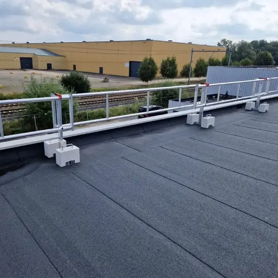 Roof Safety Systems RSS toit plat Compact 40 mètres + cadre de transport