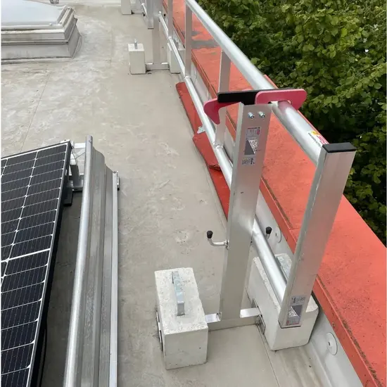 Roof Safety Systems RSS système anti-chute toit plat Compact 40 mètres