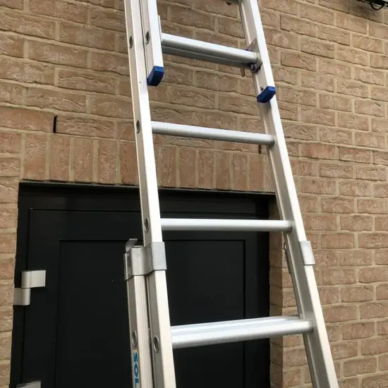 Solide Solide combination ladder 3x8 rungs D08
