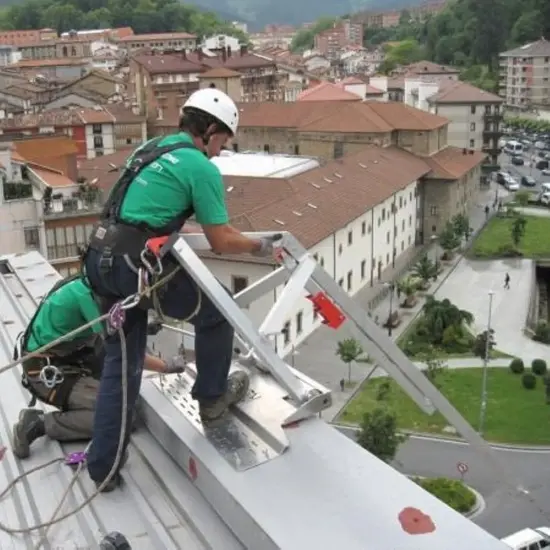 Roof Safety Systems RSS dakrandbeveiliging voetplaat