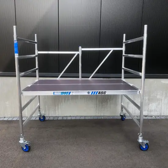 ASC Echafaudage pliant large ASC 135x190 hauteur travail 3 m