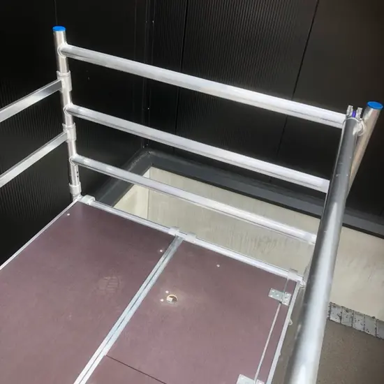 ASC Echafaudage pliant large ASC 135x190 hauteur travail 4,7 m