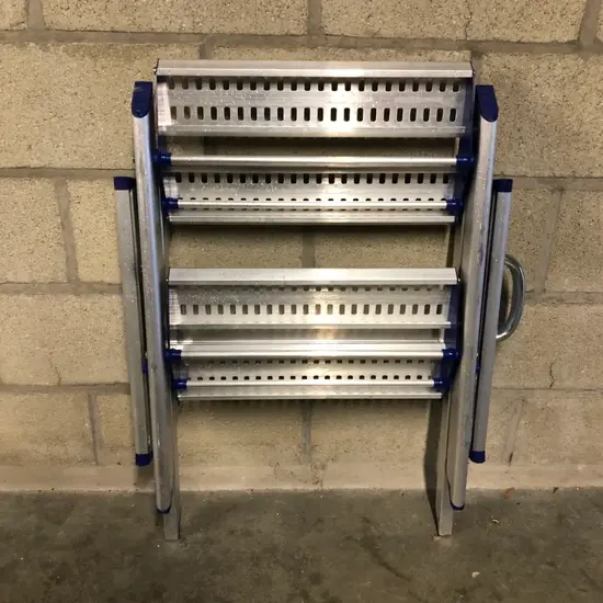 Little Jumbo Marchepied pliable Apo Jumbo 2 marches