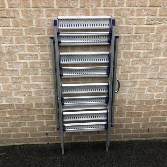 Little Jumbo Marchepied pliable Apo Jumbo 4 marches