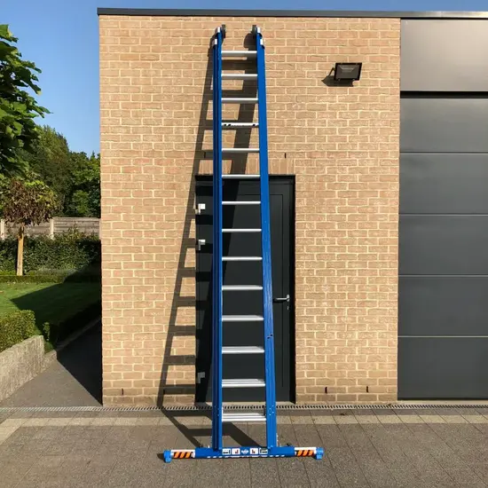 ASC ASC XD extension ladder with stabiliser 3x14 rungs