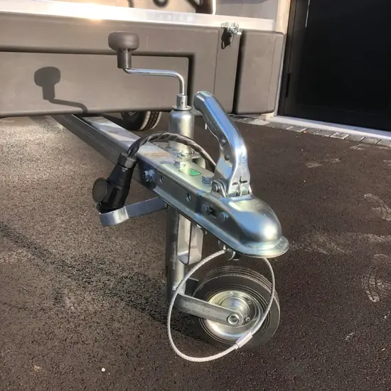 Euroscaffold Scaffolding lockable trailer 305