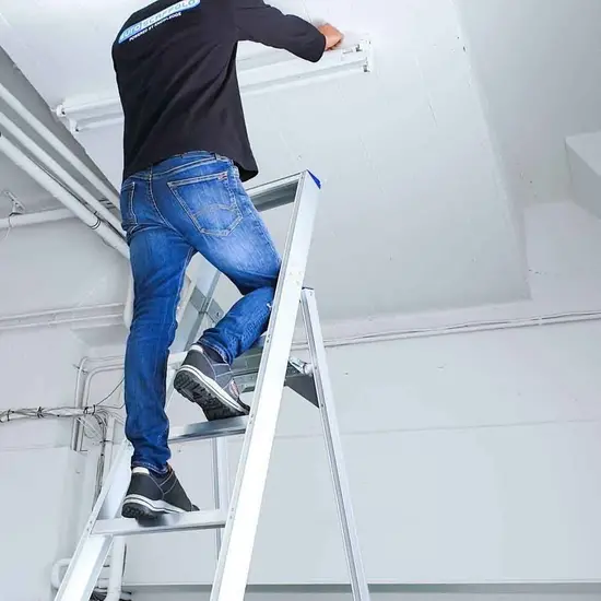 Eurostairs Escabeau simple 11 marches Eurostairs STX-11