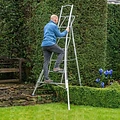 Henchman Henchman tripod ladder 240 cm with platform and 3 adjustable legs