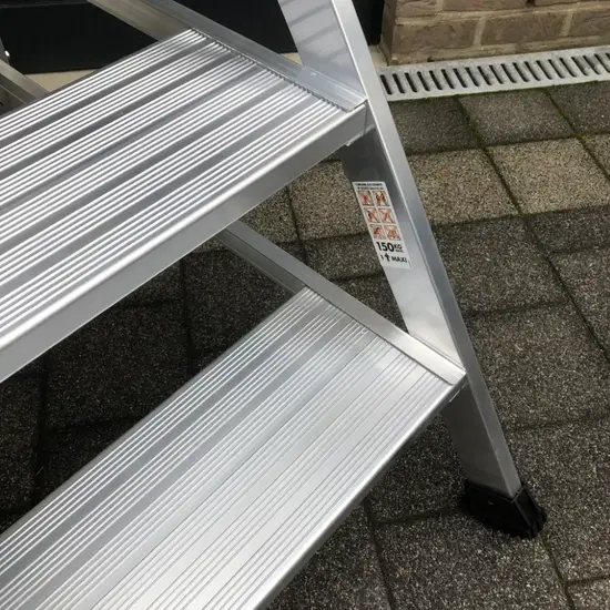 Tubesca - Comabi Tubesca Podium marchepied 3 marches