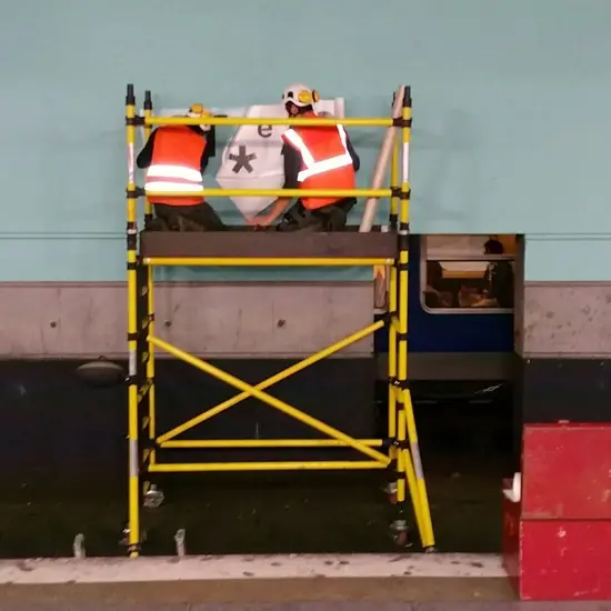 Genex Scaffolds Genex Prosafe échafaudage en fibre de verre 85x200 hauteur de travail 4 m