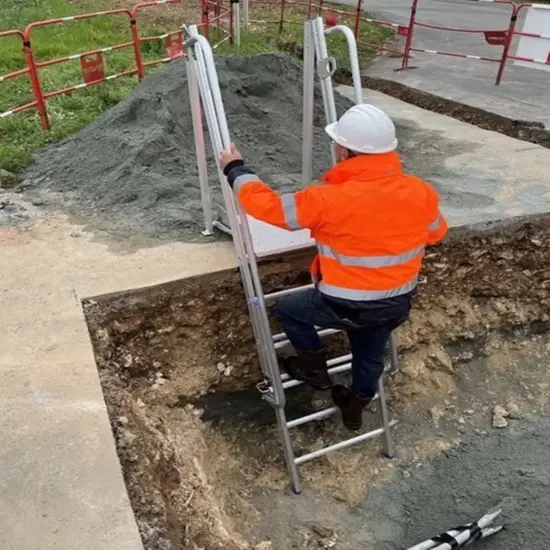 Solide Solide excavation ladder 10-18 tread EFF1018