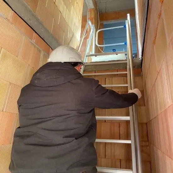 Solide Solide plateforme d’accès de chantier 8 à 13 marches EAD0813