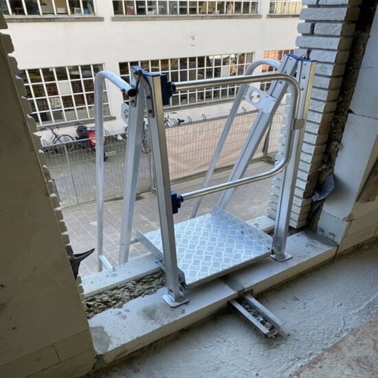 Solide Solide plateforme d’accès de chantier 10 à 18 marches EAD1018