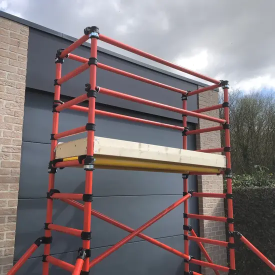 Genex Scaffolds Genex Unitec échafaudage en fibre de verre 75x200 hauteur travail 4 m