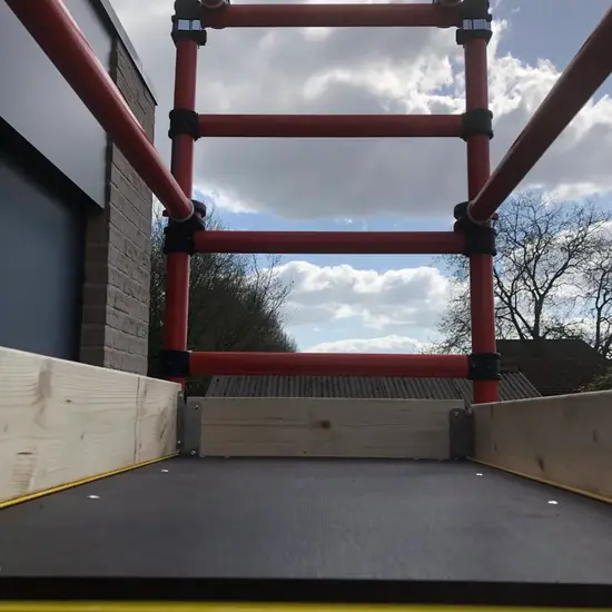 Genex Scaffolds Genex Unitec fibreglass scaffold 75x200 working height 4 m