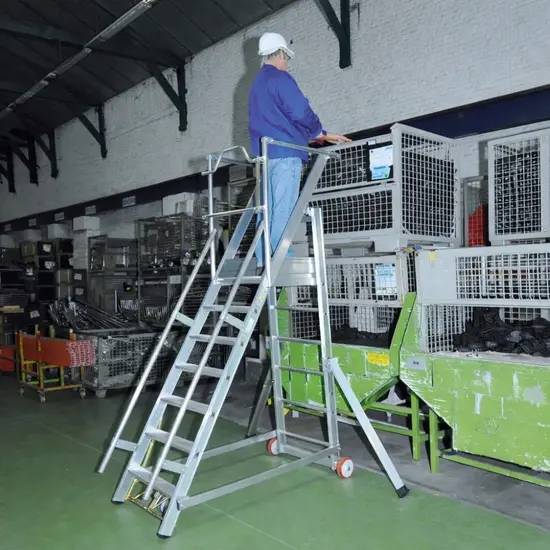 Tubesca - Comabi Tubesca 2271 mobile warehouse platform 7 steps