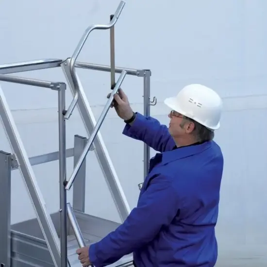 Tubesca - Comabi Tubesca 2271 escalier mobile 11 marches