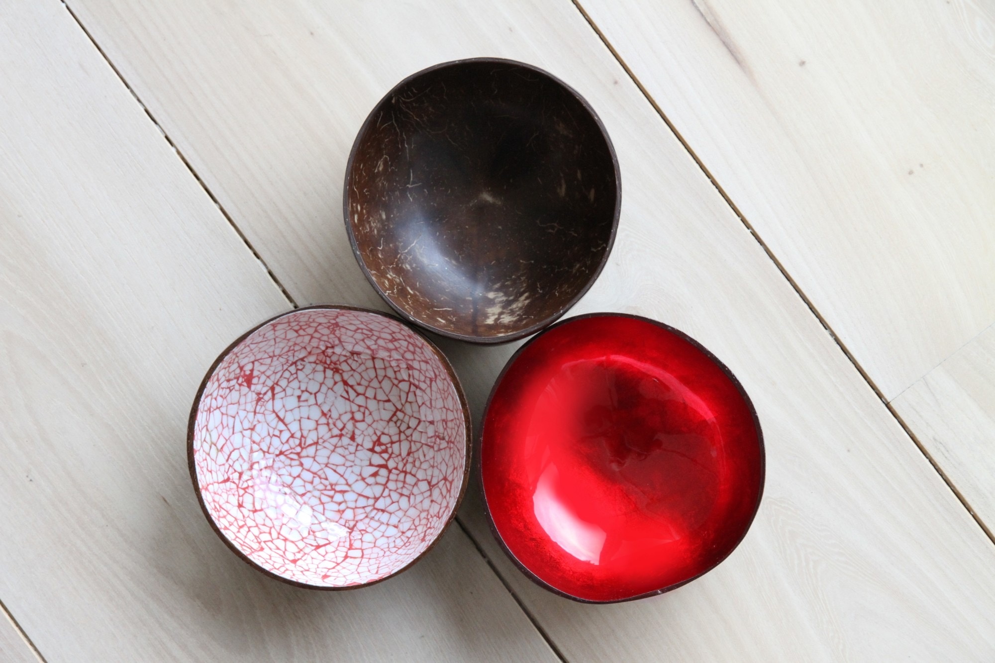 Coconut Bowl 'Red Metallic Leaf’