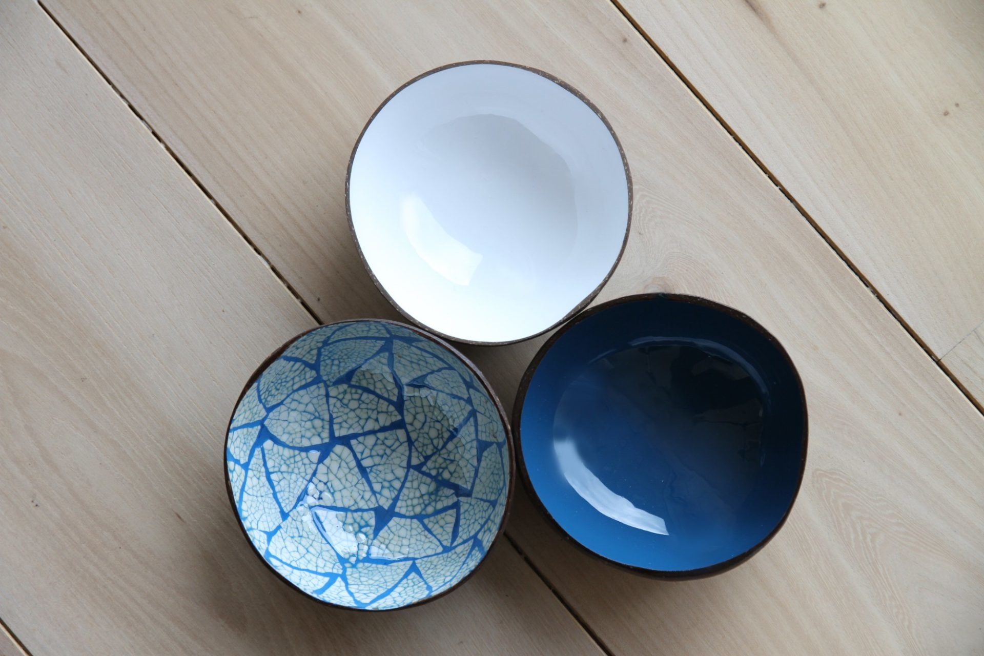 Coconut Bowl 'Plain Ocean Blue’