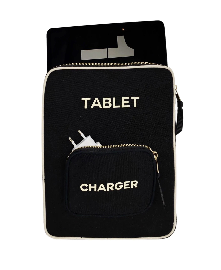 Tablet Sleeve met charger pocket