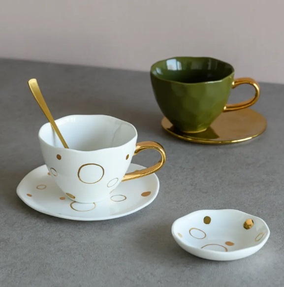 Good morning plate Limited edition Circle gold