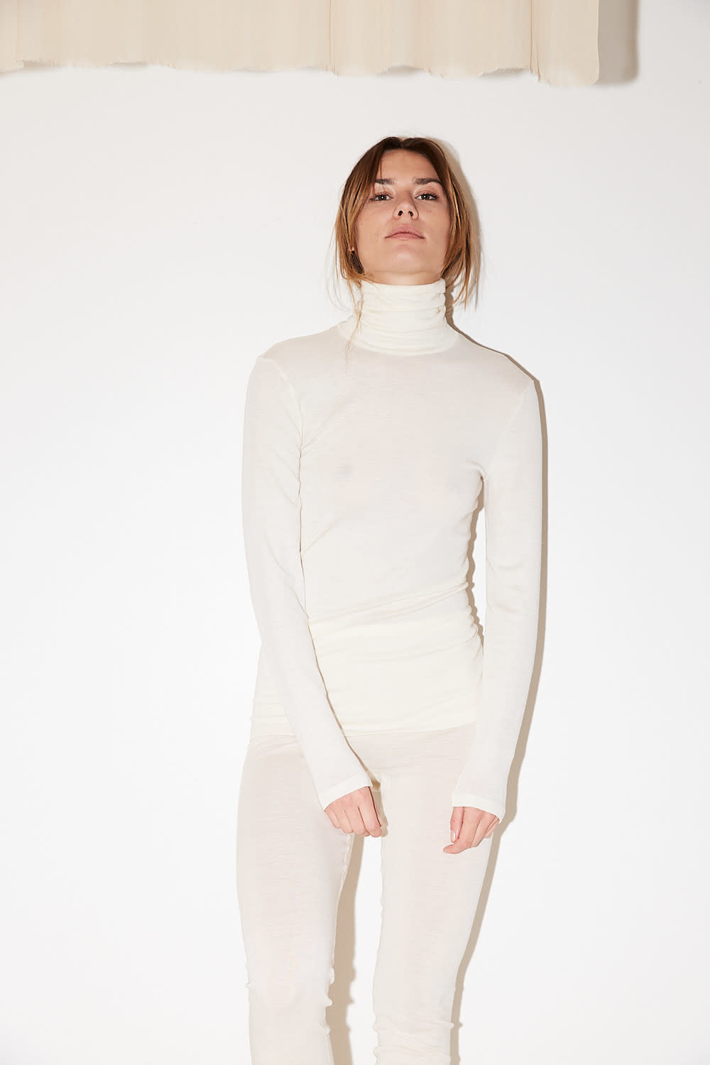 HANRO - Woolen Silk - Turtleneck Shirt - cygne