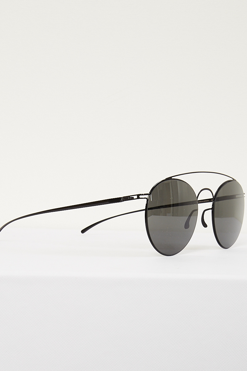 Maison Margiela - black frame  dark grey lens sunglasses