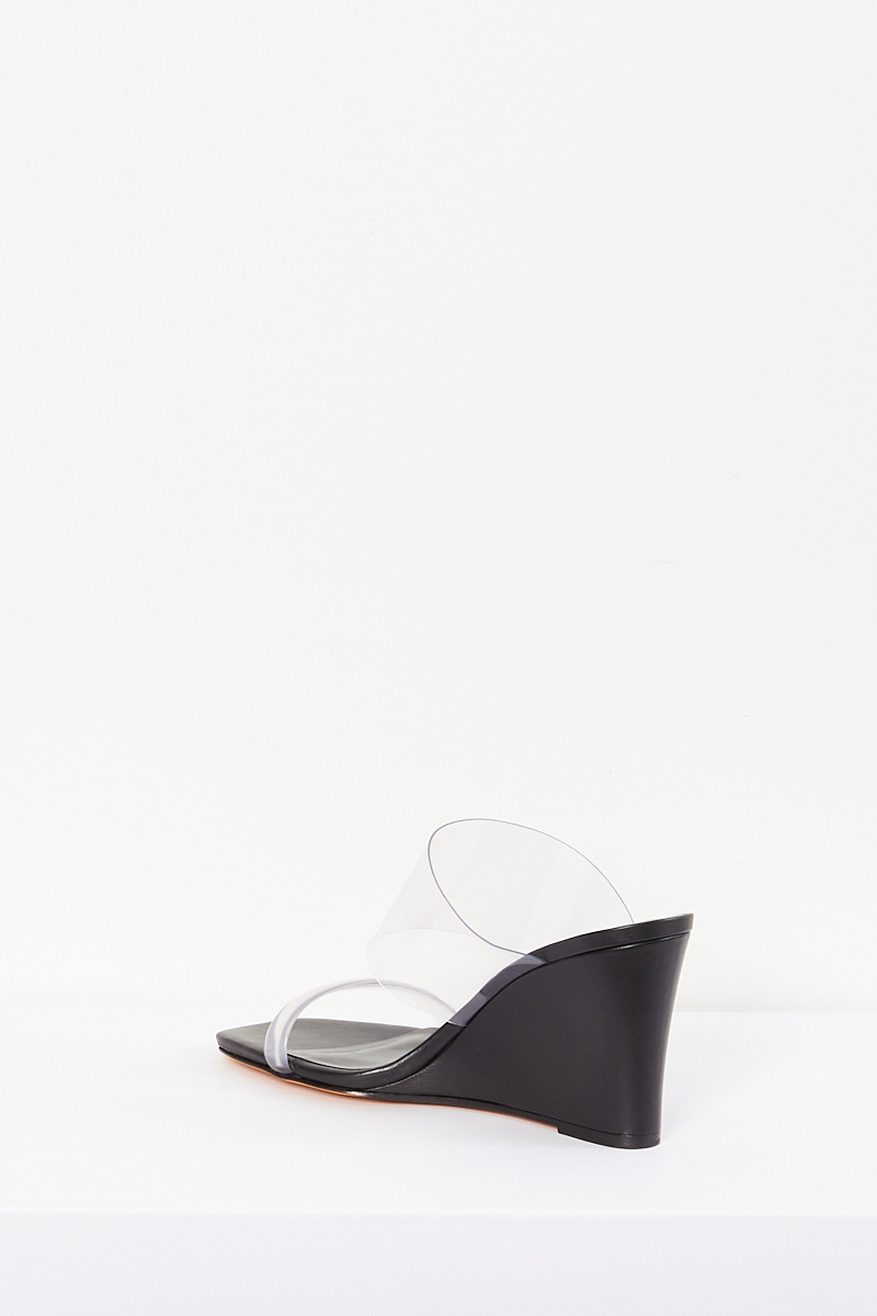  - Olympia wedge