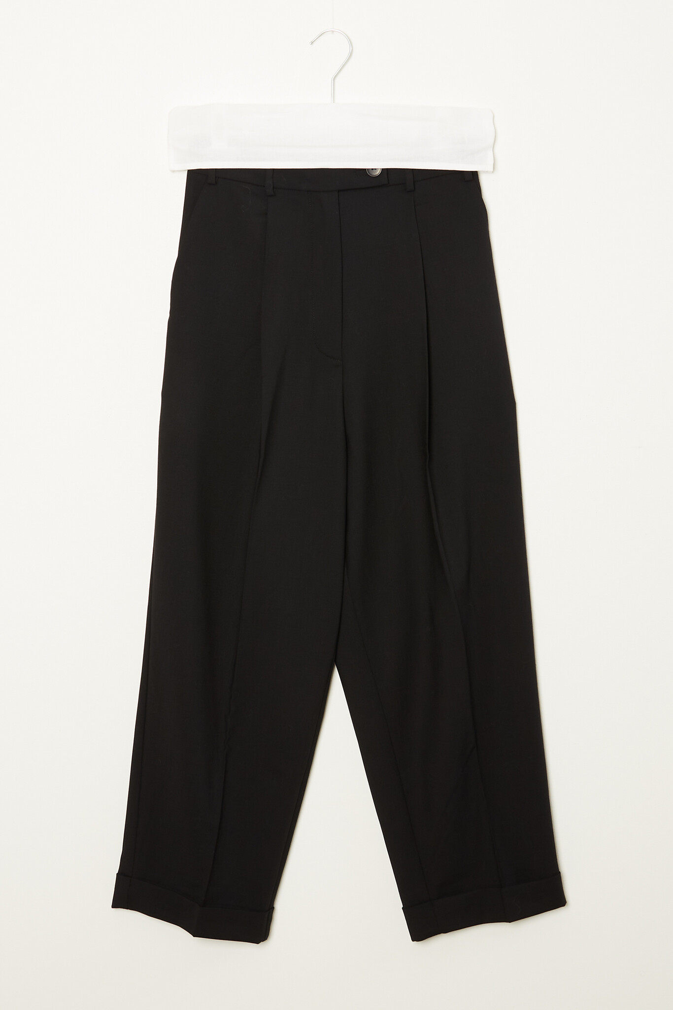  - Tailoring masculine pants