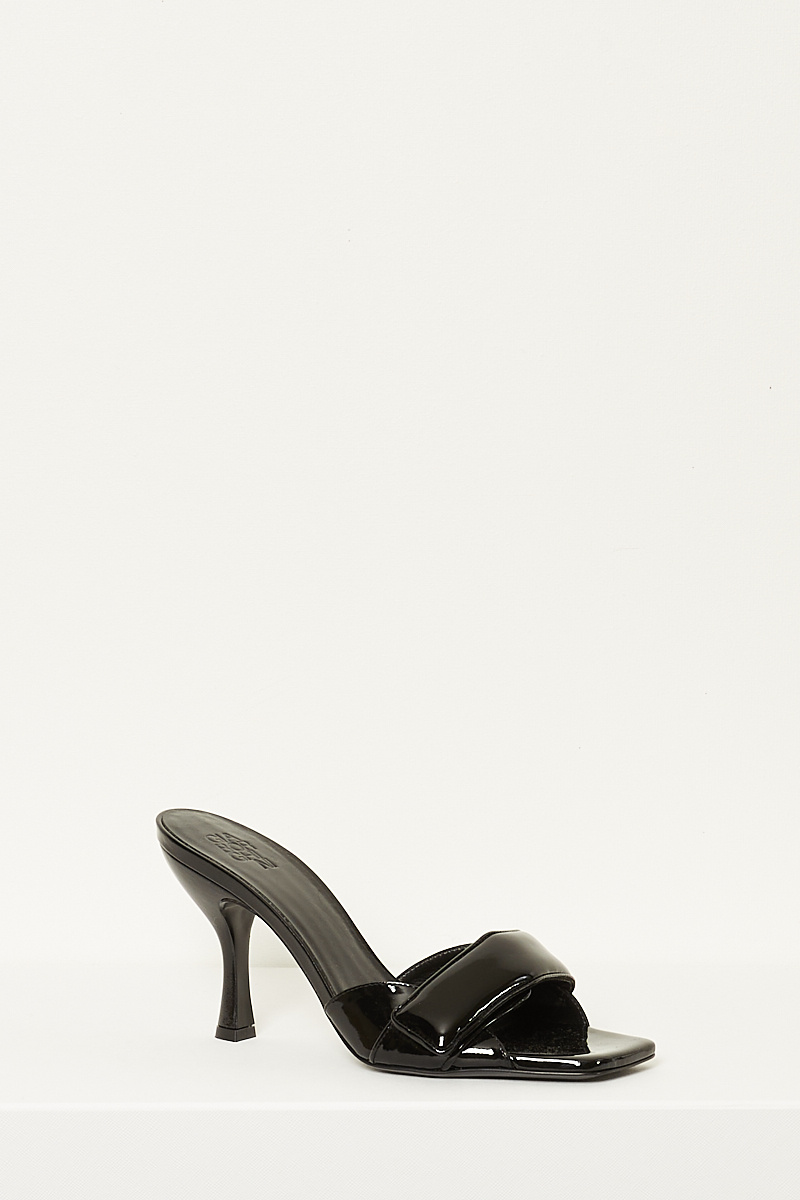  - Alodie patent sandals