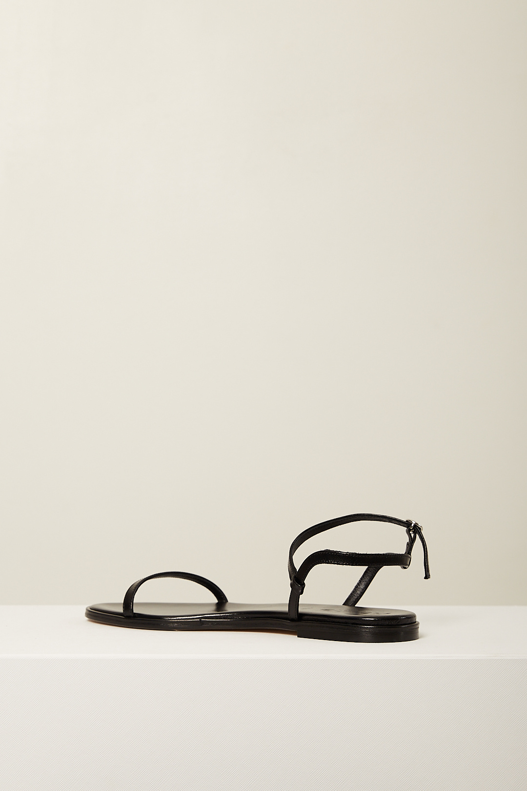 Aeyde - Nettie flat leather sandals