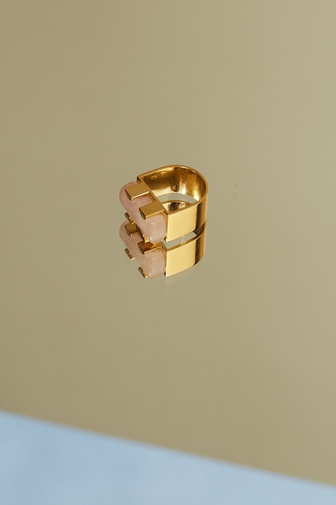  - Rose quartz stone ring