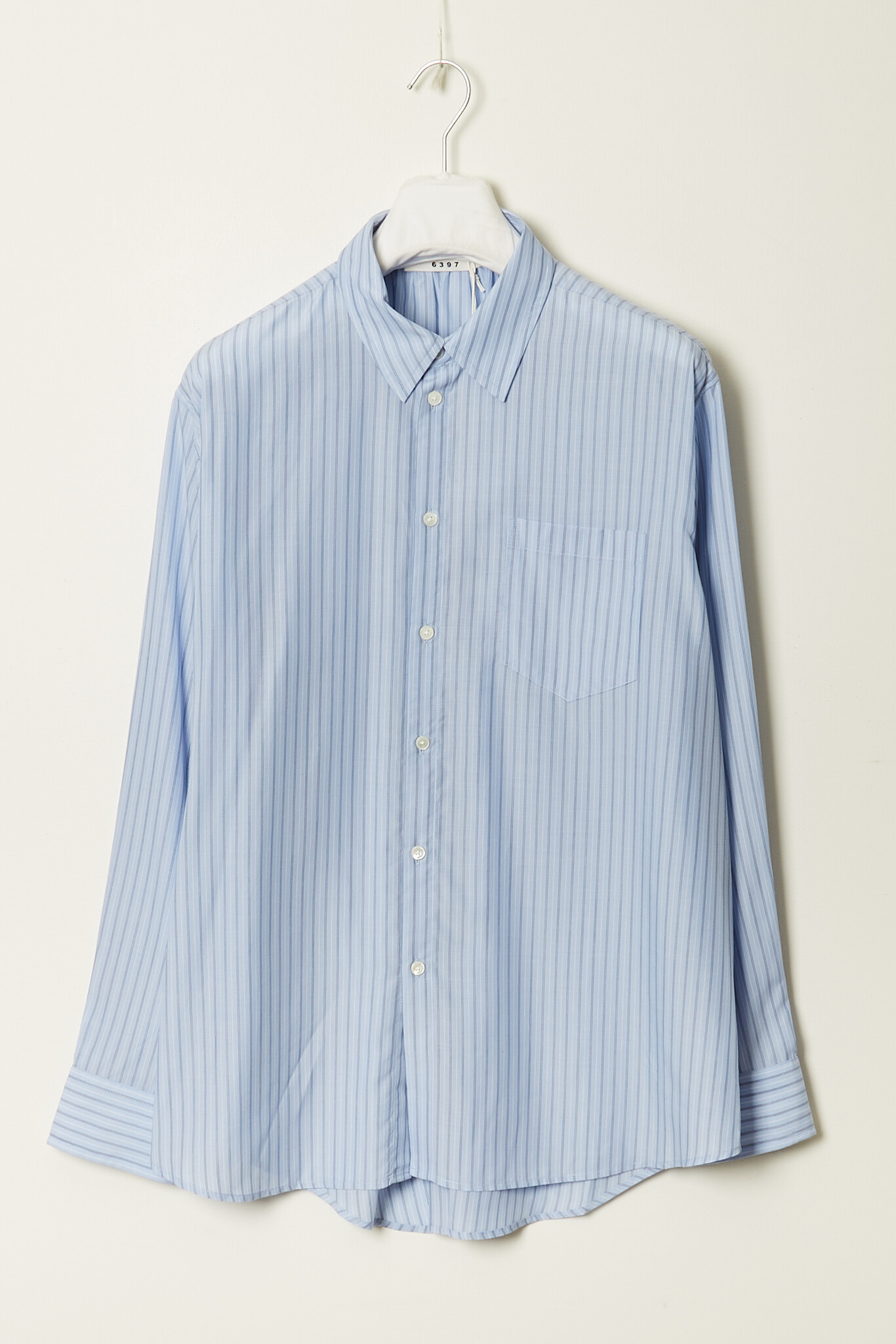 6397 - Ruched biggie shirt