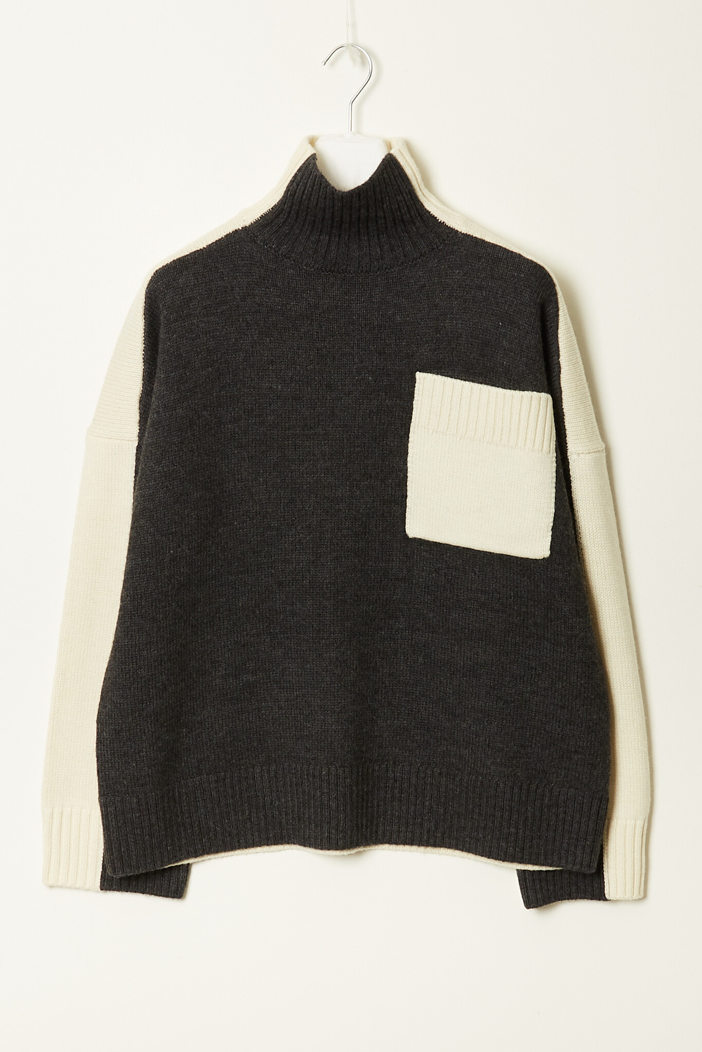 JW ANDERSON - Two tone patch pocket jumper