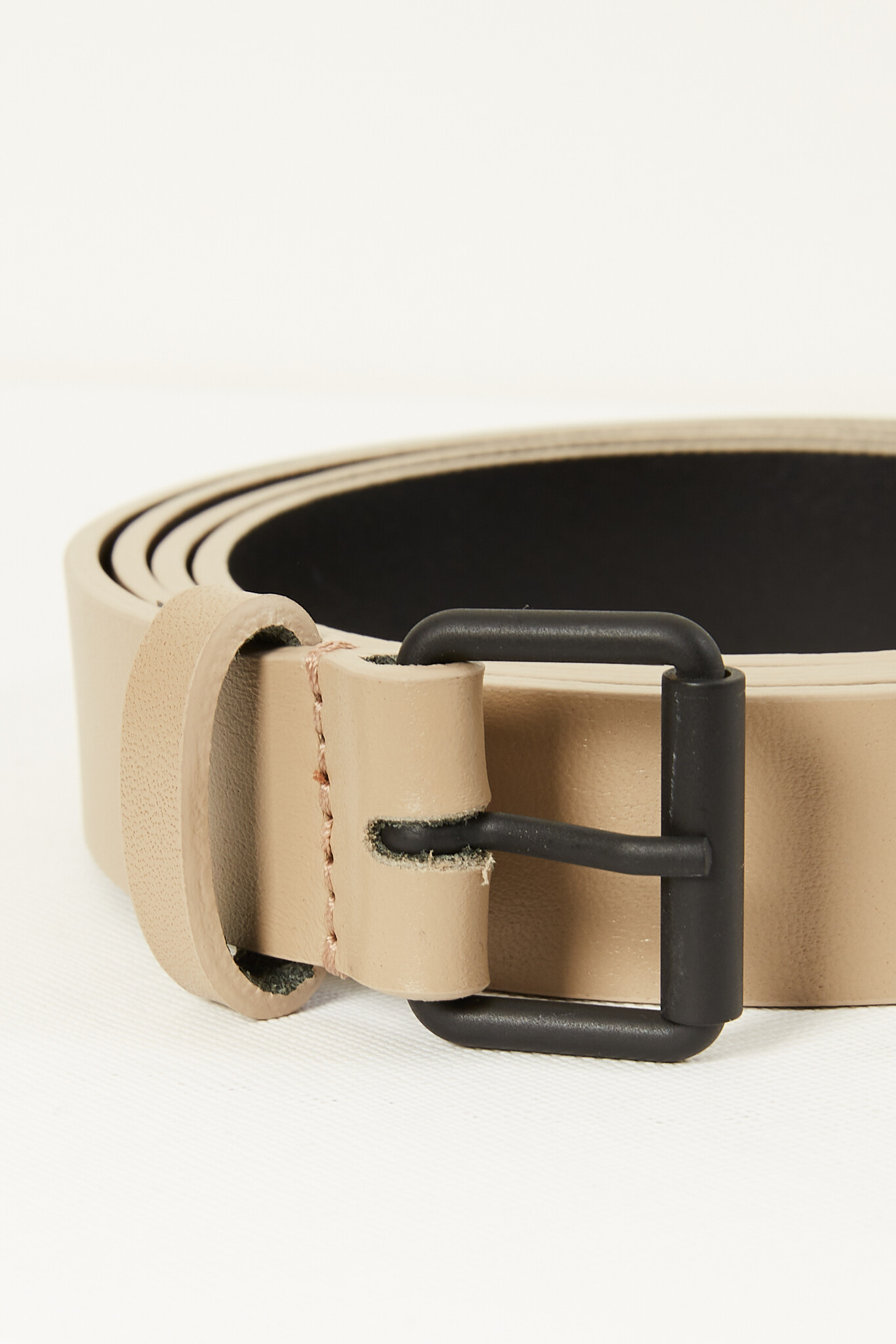 Sofie d'Hoore - VARNIA25 leather belt