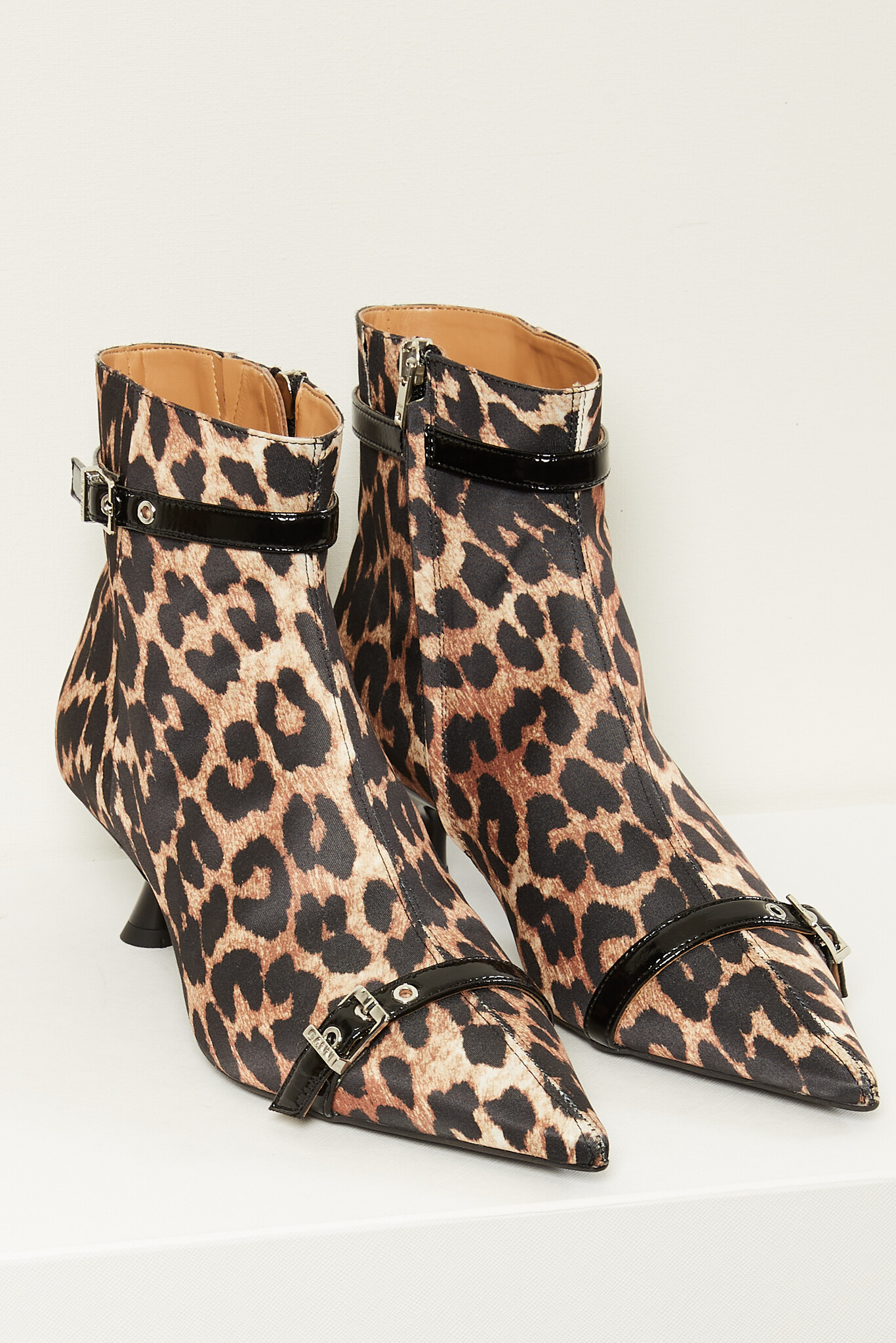 Ganni - Eyelets kitten heel boot