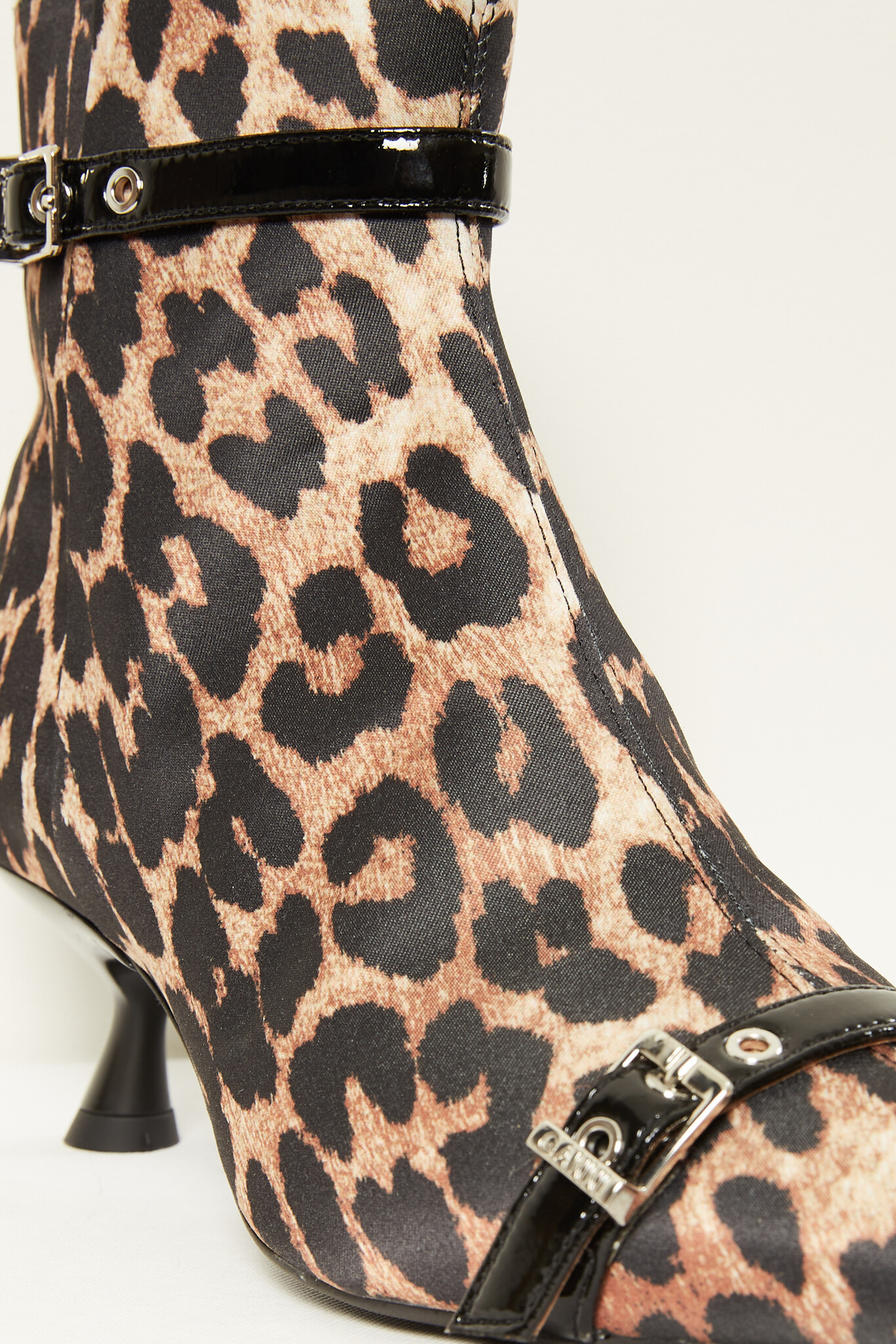 Ganni - Eyelets kitten heel boot