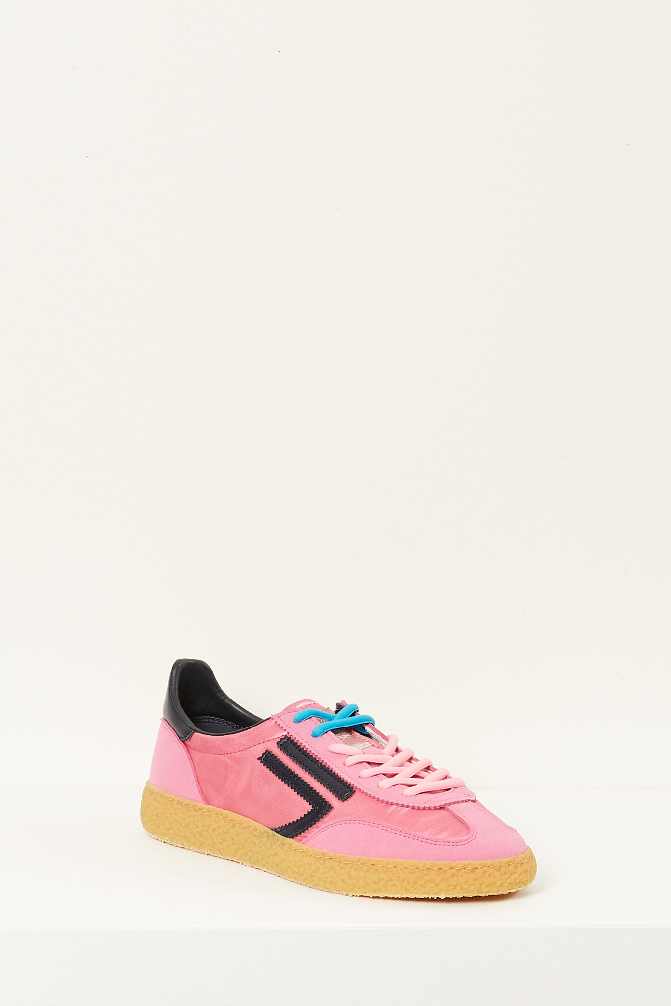 Puraai - 6.01 sneakers