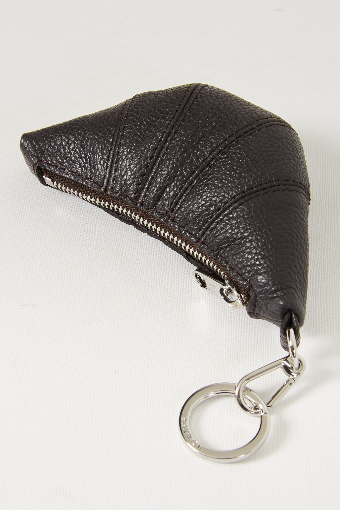 Lemaire Mini croissant keyring - Wendela van Dijk