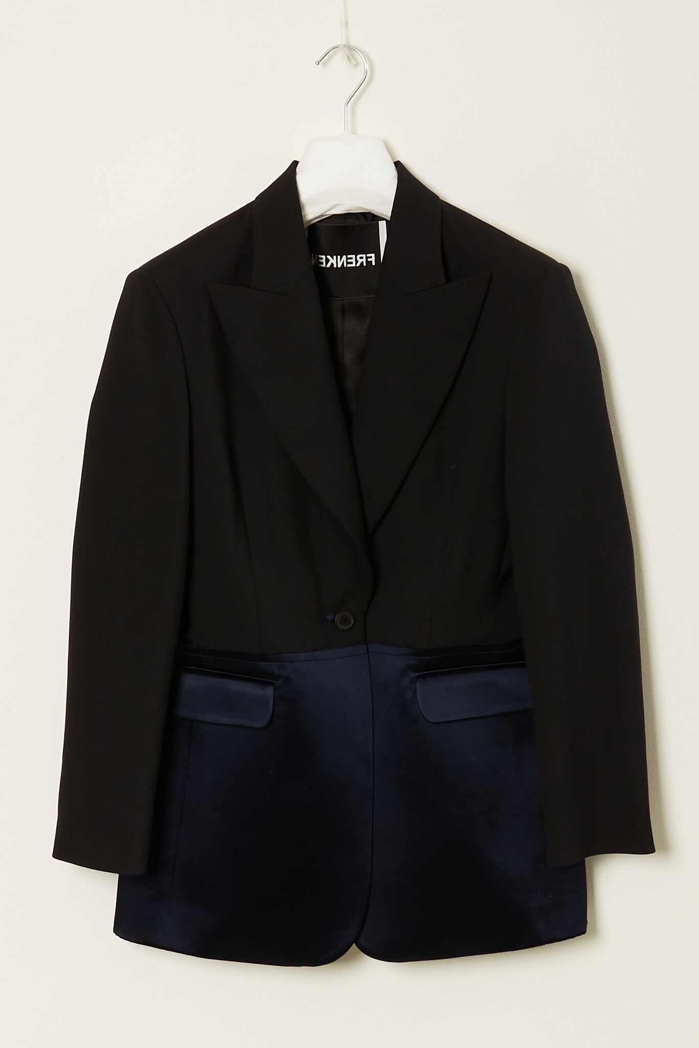 Frenken Case waisted 2fabrics jacket