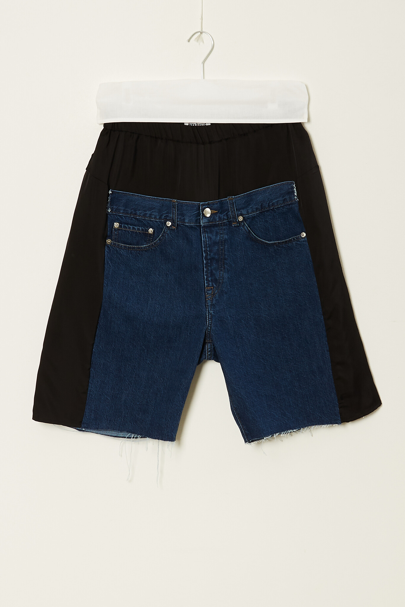 Lutz Huelle - Low shorts
