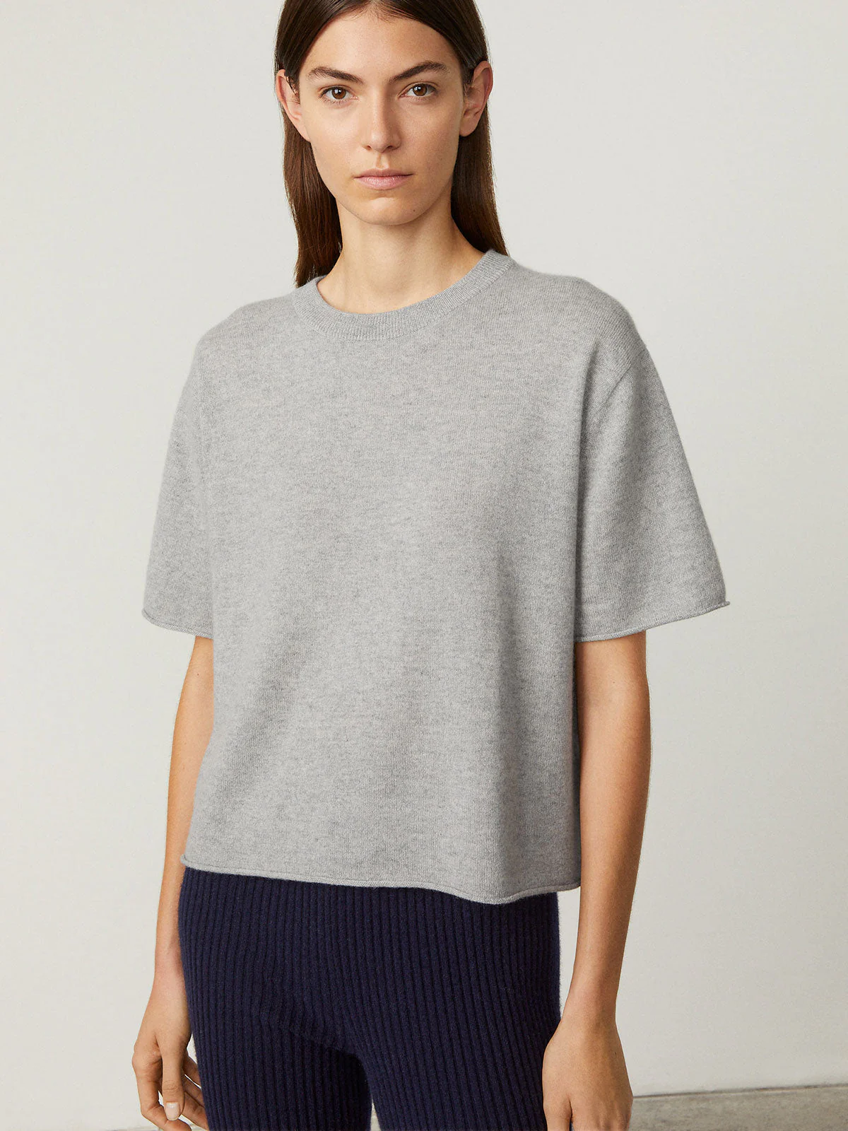 Lisa Yang - Cila T-Shirt