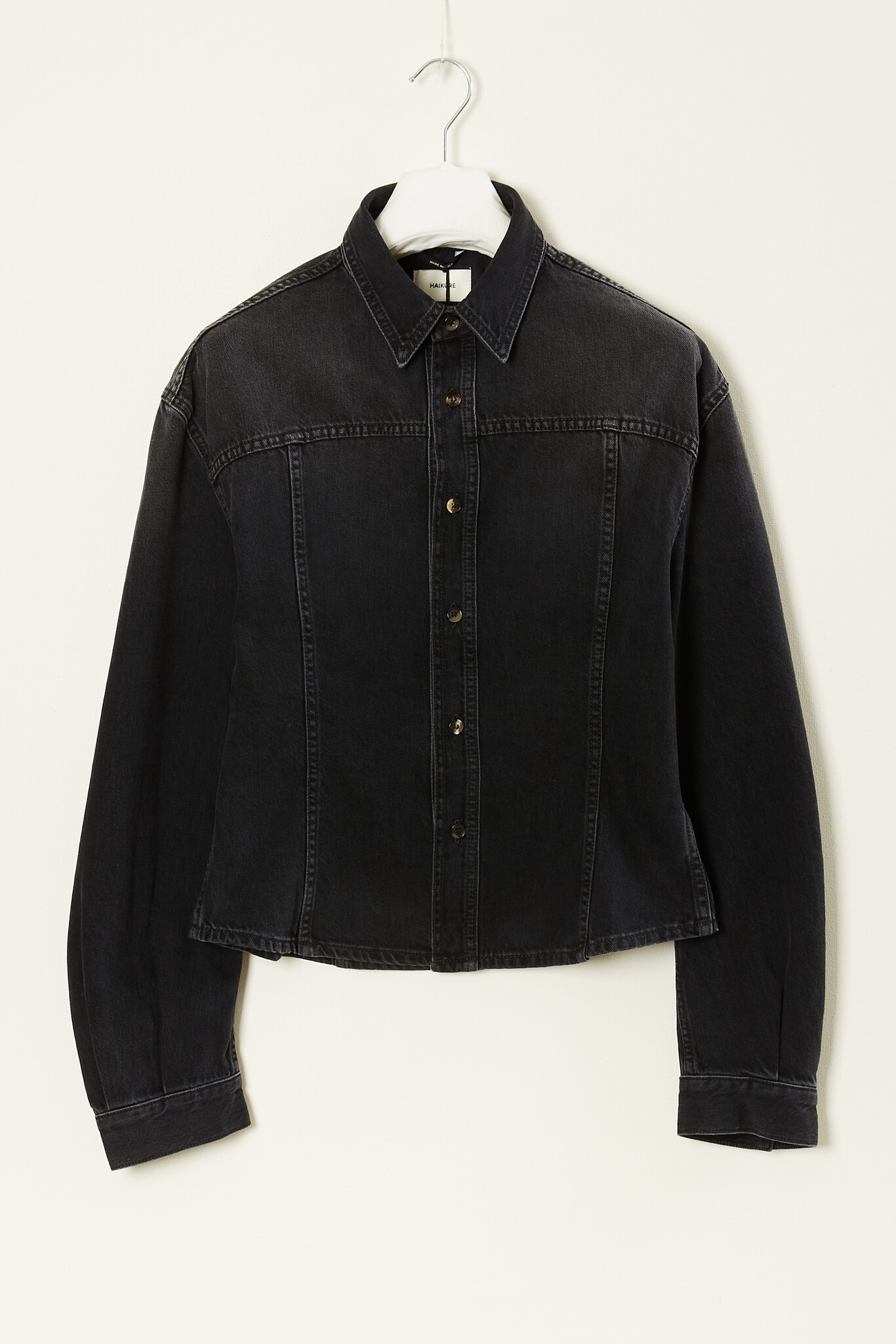 Haikure Lee jacket