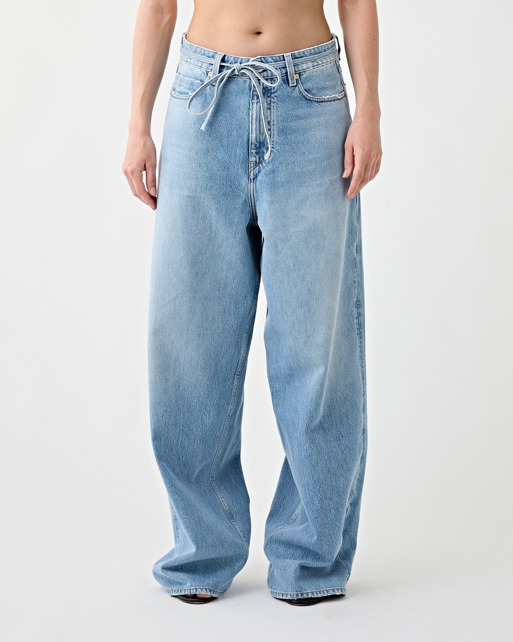  - Noah  jeans