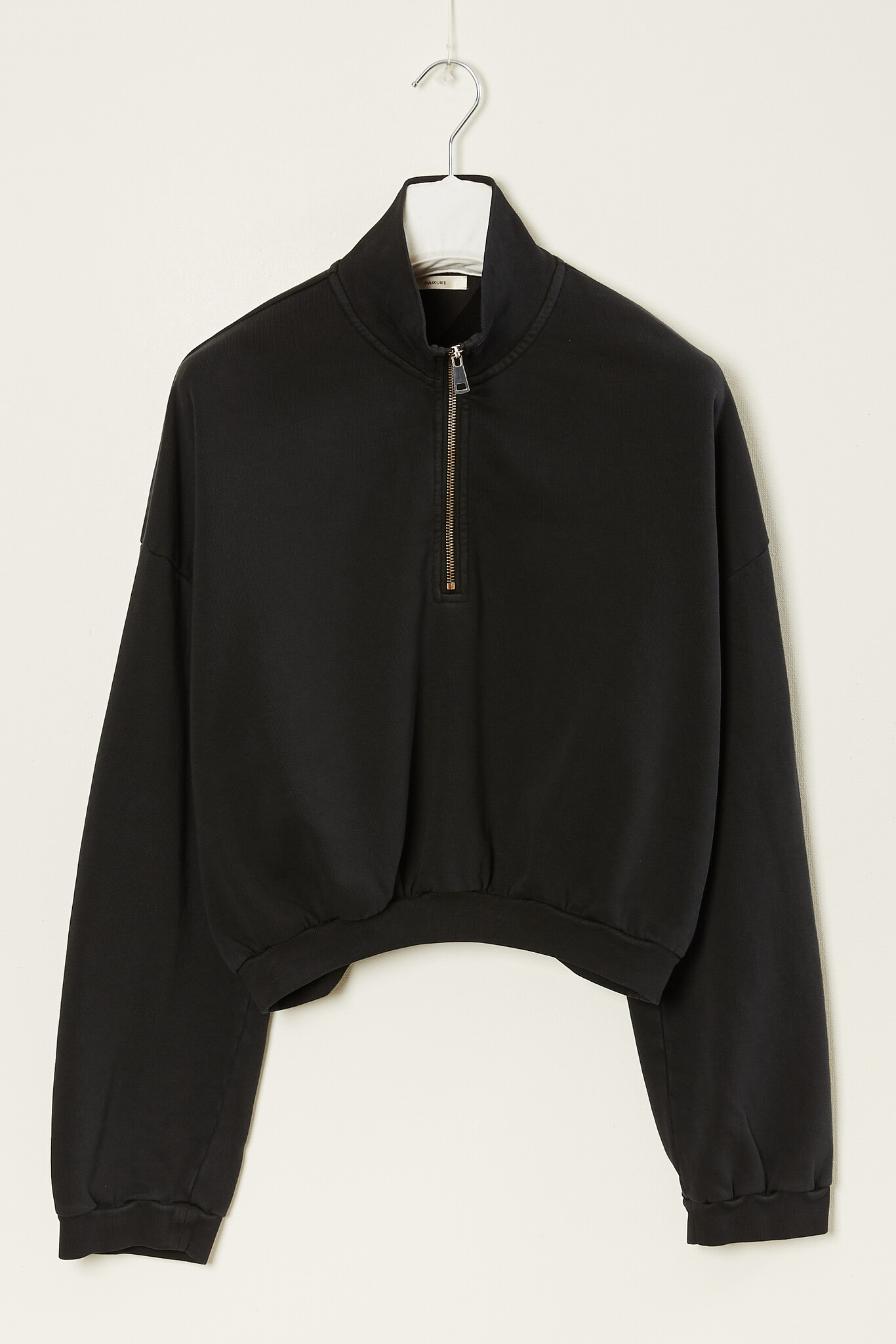 Haikure Flea zipped sweater